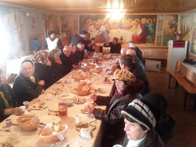 Agapă frățească în ultima Duminica din anul 2013